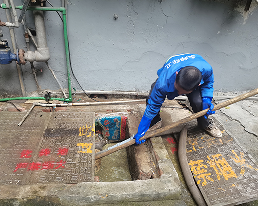 师宗清掏化粪池